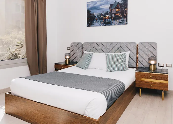 The Suites By Elegant Hospitality - Near Auc